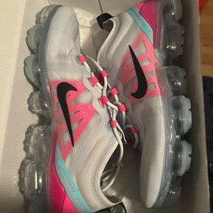 Nike Vapor max sneakers size 10